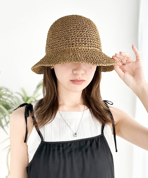 mily bilet(ミウィビレット)の「【mily bilet】トレンドライクにキマル!リボン紐つきストローハット(ハット・レディース・オフホワイト/ブラック/ベージュ・ONE SIZE)」の6枚目の写真