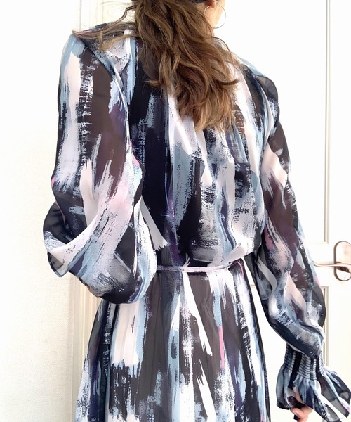 Q(キュー)の「ドローイングマキシワンピース(ワンピース・レディース・ブラック系その他/ブラウン系その他・MEDIUM)」の7枚目の写真