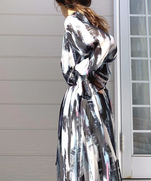 Q(キュー)の「ドローイングマキシワンピース(ワンピース・レディース・ブラック系その他/ブラウン系その他・MEDIUM)」の9枚目の写真