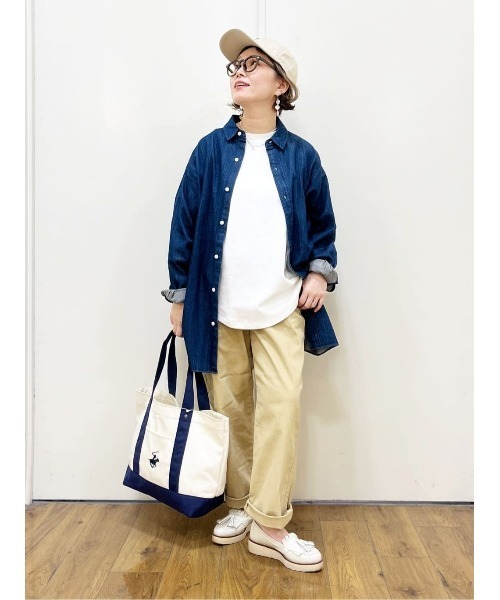 Right-on（ライトオン）の「【BEVERLY HILLS POLO CLUB】【別注】ビッグシルエットデニムシャツ（シャツ/ブラウス・レディース・ライトインディゴブルー/ダークインディゴブルー・フリー）」の22枚目の写真