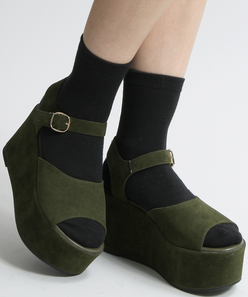 WEGO（ウィゴー）の「WEGO/スエード厚底サンダル（サンダル・レディース・キャメル/ブラック/カーキ・LARGE/MEDIUM）」の3枚目の写真