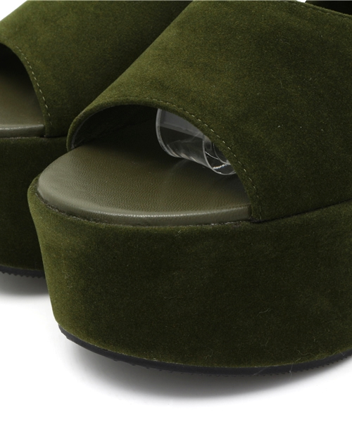 WEGO（ウィゴー）の「WEGO/スエード厚底サンダル（サンダル・レディース・キャメル/ブラック/カーキ・LARGE/MEDIUM）」の10枚目の写真