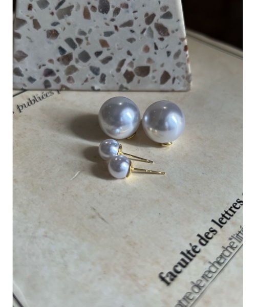 JUMELLE（ジュメロ）の「pair pearl pierce（ピアス（両耳用）・レディース・ホワイト/シルバー・FREE）」の4枚目の写真