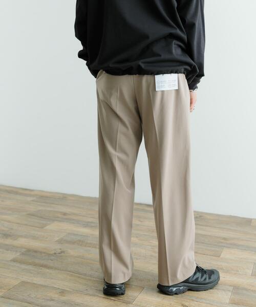 ITEMS URBANRESEARCH（アイテムズ アーバンリサーチ）の「『セットアップ対応』ウォッシャブル×クールタッチTRストレートパンツ（その他パンツ・メンズ・グレー/ベージュ/ブラック/チェック・MEDIUM/LARGE）」の18枚目の写真