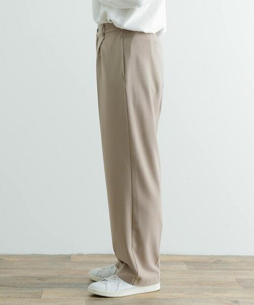 ITEMS URBANRESEARCH（アイテムズ アーバンリサーチ）の「『セットアップ対応』ウォッシャブル×クールタッチTRストレートパンツ（その他パンツ・メンズ・グレー/ベージュ/ブラック/チェック・MEDIUM/LARGE）」の22枚目の写真
