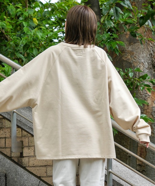 RVCA(ルーカ)の「RVCA メンズ ALL TIME TERRY CREW トレーナー 【2024年春夏モデル】/ルーカワンポイントスウェットトレーナー(スウェット・メンズ・アイボリー/ブラック/パープル・LARGE/MEDIUM/SMALL)」の18枚目の写真