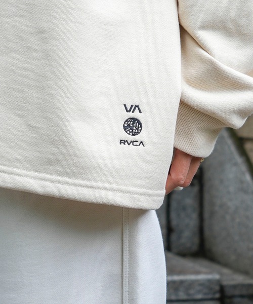 RVCA(ルーカ)の「RVCA メンズ ALL TIME TERRY CREW トレーナー 【2024年春夏モデル】/ルーカワンポイントスウェットトレーナー(スウェット・メンズ・アイボリー/ブラック/パープル・LARGE/MEDIUM/SMALL)」の20枚目の写真