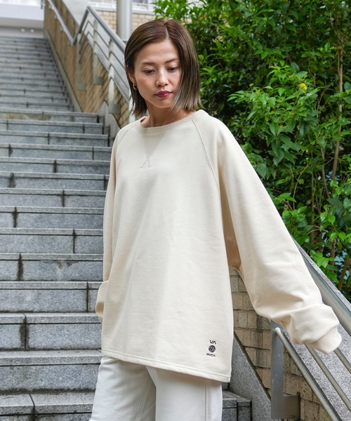RVCA(ルーカ)の「RVCA メンズ ALL TIME TERRY CREW トレーナー 【2024年春夏モデル】/ルーカワンポイントスウェットトレーナー(スウェット・メンズ・アイボリー/ブラック/パープル・LARGE/MEDIUM/SMALL)」の17枚目の写真