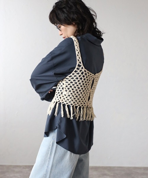 COMMRE（コムル）の「【前後2WAY】フリンジニットビスチェ（ニット/セーター・レディース・アイボリー/ブラック・FREE）」の13枚目の写真