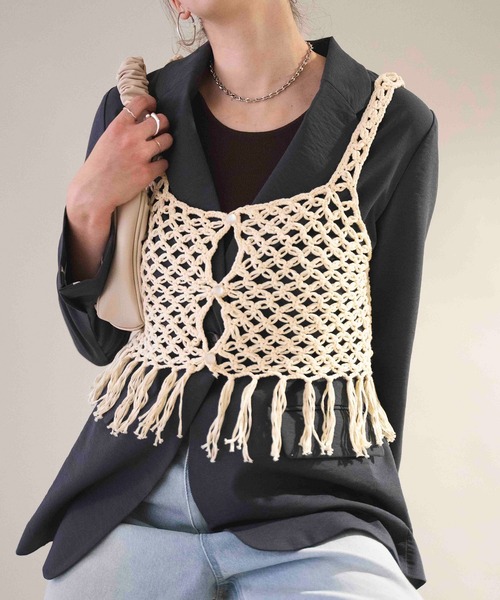 COMMRE（コムル）の「【前後2WAY】フリンジニットビスチェ（ニット/セーター・レディース・アイボリー/ブラック・FREE）」の7枚目の写真