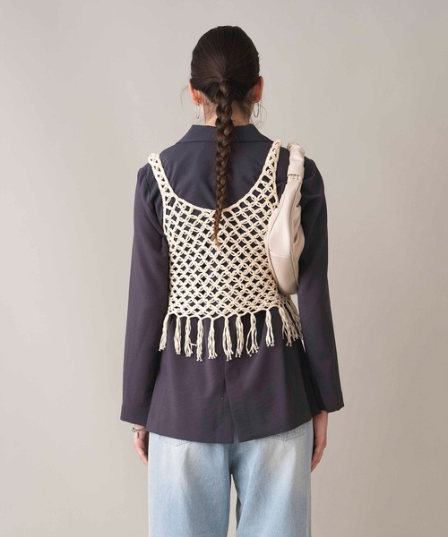 COMMRE（コムル）の「【前後2WAY】フリンジニットビスチェ（ニット/セーター・レディース・アイボリー/ブラック・FREE）」の10枚目の写真