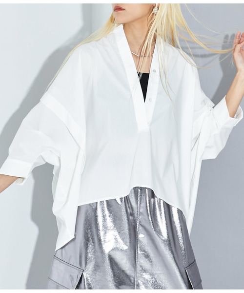 Settimissimo（セッティミッシモ）の「ノーカラー スクエア-ドロップ 比翼 ブラウス（シャツ/ブラウス・レディース・ホワイト×ブラック/オフホワイト・FREE）」の2枚目の写真