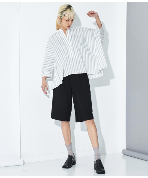 Settimissimo（セッティミッシモ）の「ノーカラー スクエア-ドロップ 比翼 ブラウス（シャツ/ブラウス・レディース・ホワイト×ブラック/オフホワイト・FREE）」の18枚目の写真