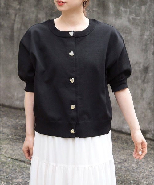 tiptop(ティップトップ)の「ハートボタン2way半袖カーディガン(カーディガン/ボレロ・レディース・ピンク/ブラック系その他/アイボリー/ブラック/サックスブルー・FREE)」の18枚目の写真