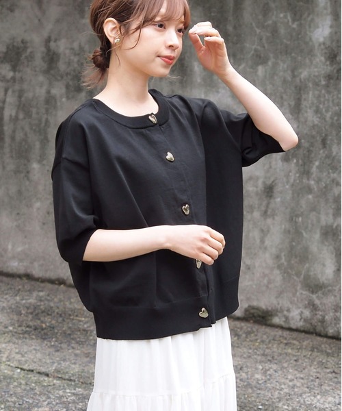 tiptop(ティップトップ)の「ハートボタン2way半袖カーディガン(カーディガン/ボレロ・レディース・ピンク/ブラック系その他/アイボリー/ブラック/サックスブルー・FREE)」の20枚目の写真