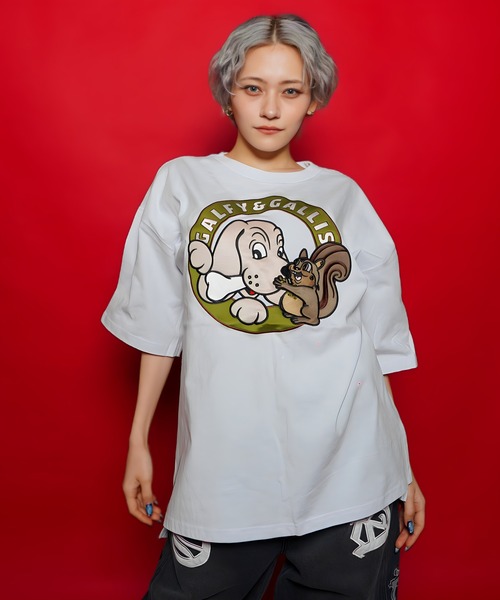 GALFY ストライプ犬イラストTシャツ