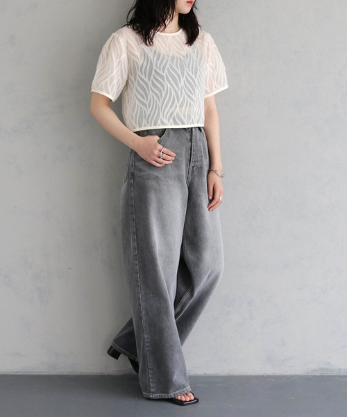 cheriella（シェリエラ）の「【cheriella】WEB限定前後２WAYリーフシフォンクルーネックショートブラウス（シャツ/ブラウス・レディース・アイボリー/ブラック・M）」の19枚目の写真