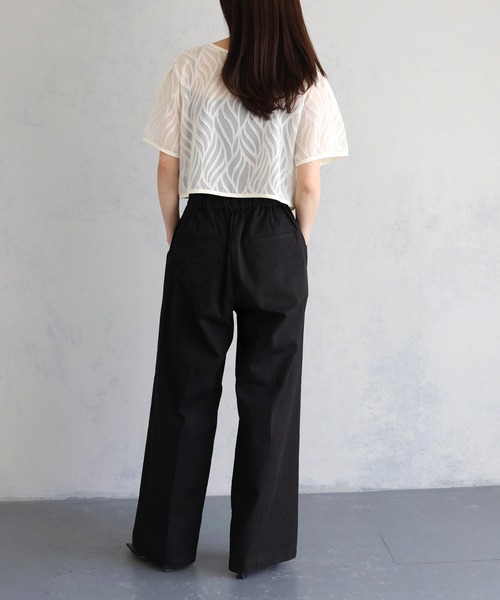 cheriella（シェリエラ）の「【cheriella】WEB限定前後２WAYリーフシフォンクルーネックショートブラウス（シャツ/ブラウス・レディース・アイボリー/ブラック・M）」の13枚目の写真