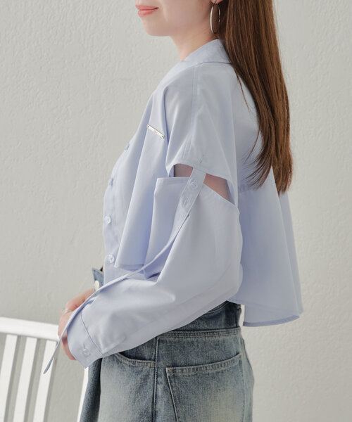 Chico（チコ）の「ラウンドショート丈肩開きシャツ（シャツ/ブラウス・レディース・ブルー/ホワイト/ベージュ・FREE）」の11枚目の写真