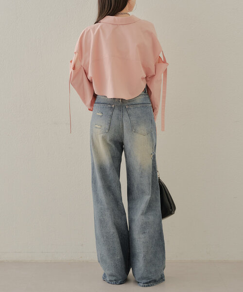 Chico（チコ）の「ラウンドショート丈肩開きシャツ（シャツ/ブラウス・レディース・ブルー/ホワイト/ベージュ・FREE）」の19枚目の写真