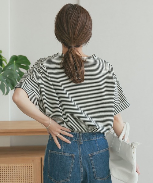 URBAN RESEARCH DOORS（アーバンリサーチドアーズ）の「『UR TECH』USAコットンロールスリーブTシャツ（Tシャツ/カットソー・レディース・ホワイト系その他/ミント/パープル/ブラック/オフホワイト・MEDIUM）」の12枚目の写真