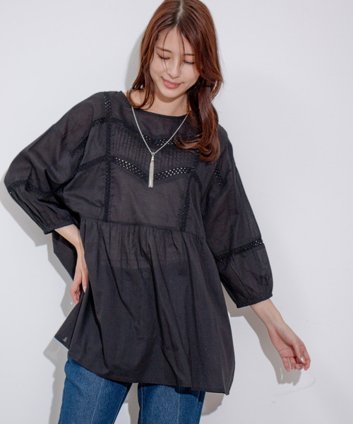 Jayro（ジャイロ）の「ピンタックレースブラウス（シャツ/ブラウス・レディース・ホワイト系その他/オレンジ/ブラック/ブルー・M）」の3枚目の写真