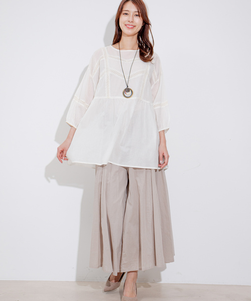 Jayro（ジャイロ）の「ピンタックレースブラウス（シャツ/ブラウス・レディース・ホワイト系その他/オレンジ/ブラック/ブルー・M）」の8枚目の写真