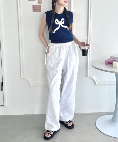 Loueme(ルエム)の「サイドリボンフラワーワイドパンツ(その他パンツ・レディース・ホワイト/アイボリー/ブラック・FREE)」の9枚目の写真