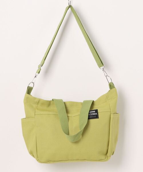 PARKS TOKYO SELECT（パークストウキョウセレクト）の「大容量 2WAYショルダーキャンバスバッグ（ショルダーバッグ・レディース・黄緑系/ホワイト/ブラック/カーキ/カーキ系・FREE）」の5枚目の写真