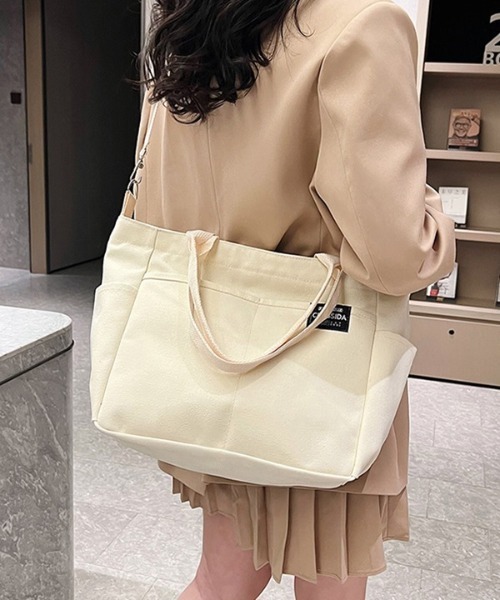 PARKS TOKYO SELECT（パークストウキョウセレクト）の「大容量 2WAYショルダーキャンバスバッグ（ショルダーバッグ・レディース・黄緑系/ホワイト/ブラック/カーキ/カーキ系・FREE）」の15枚目の写真