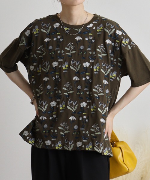 EMAGO 花刺繍ヨークTシャツ（Tシャツ/カットソー）｜Emago（イマゴ）