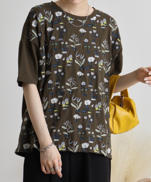 EMAGO 花刺繍ヨークTシャツ（Tシャツ/カットソー）｜Emago（イマゴ）