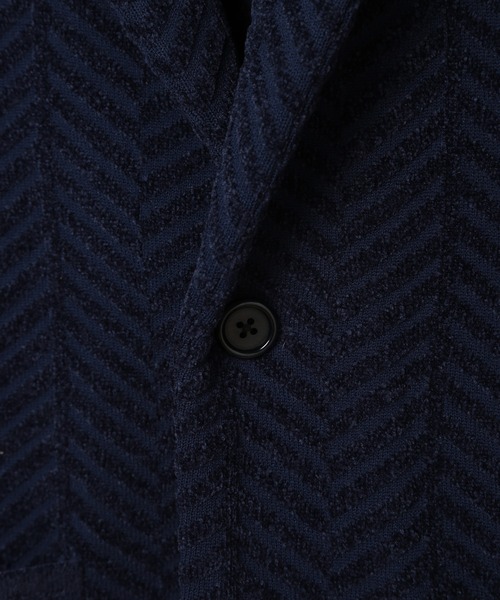 MEN'S BIGI（メンズビギ）の「ヘリンボーンニットジャケット（テーラードジャケット・メンズ・グレー/レンガ/ネイビー・02/03/04）」の8枚目の写真