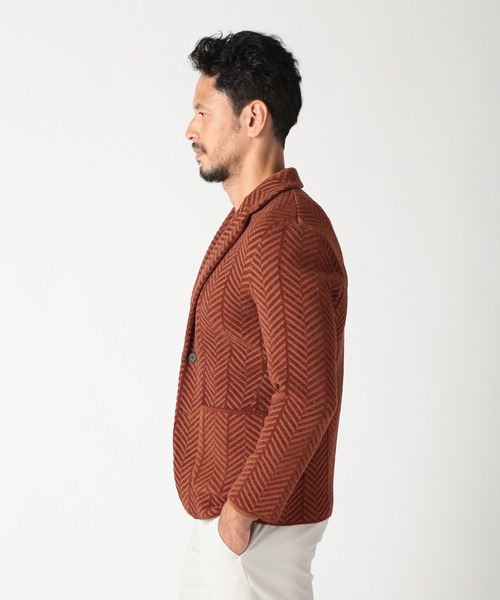 MEN'S BIGI(メンズビギ)の「ヘリンボーンニットジャケット(テーラードジャケット・メンズ・グレー/レンガ/ネイビー・02/03/04)」の20枚目の写真