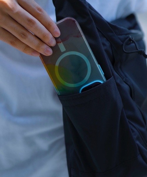 THRASHER（スラッシャー）の「RUNNING PUSH Shoulder Bag/スラッシャータブレット収納可能ワンポイントアイコンショルダーバッグ（ショルダーバッグ・メンズ・ブラック×ブラック/ブラック×ゴールド/ブラック×ホワイト・FREE）」の21枚目の写真