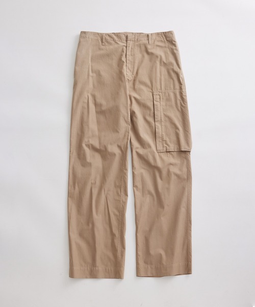 ADAM ET ROPE'(アダムエロペ)の「ガーメントダイ ワイドストレート カーゴトラウザーズ / ロングシーズン着用可能(カーゴパンツ・メンズ・ネイビー/ライトグレー/ベージュ系その他・L/M)」の18枚目の写真