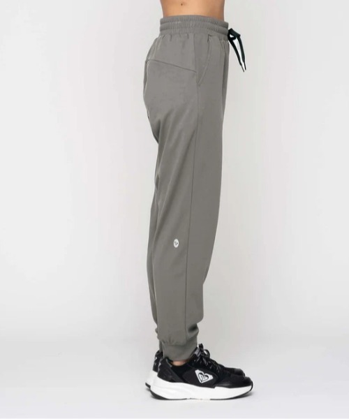 【セール】FEELING COZY PANTS/ロキシー速乾ドローコード付きジョガーパンツ（その他パンツ）｜ROXY（ロキシー）