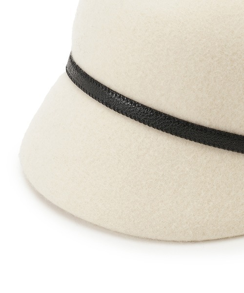 WILLSELECTION(ウィルセレクション)の「ベルト付きウールハット(キャスケット・レディース・オフホワイト/ブラック・FREE)」の6枚目の写真