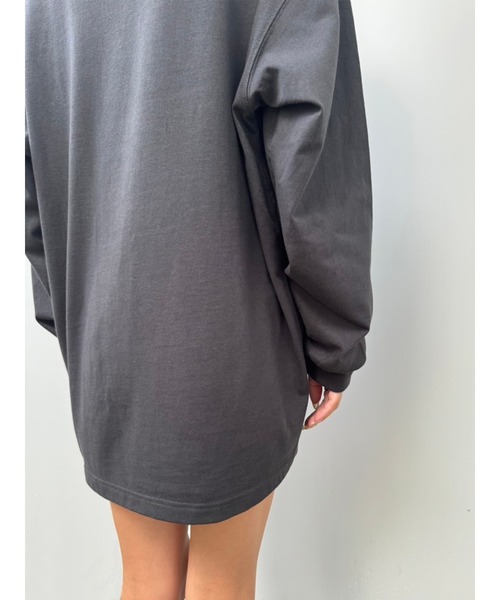 EGOIST（エゴイスト）の「BIG刺繍ユニセックスロンT（Tシャツ/カットソー・レディース・パープル/ホワイト/ブラック/カーキ・FREE）」の11枚目の写真