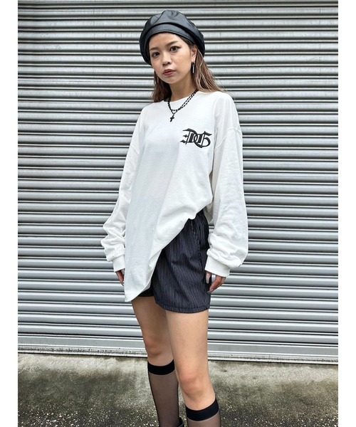 EGOIST（エゴイスト）の「BIG刺繍ユニセックスロンT（Tシャツ/カットソー・レディース・パープル/ホワイト/ブラック/カーキ・FREE）」の22枚目の写真