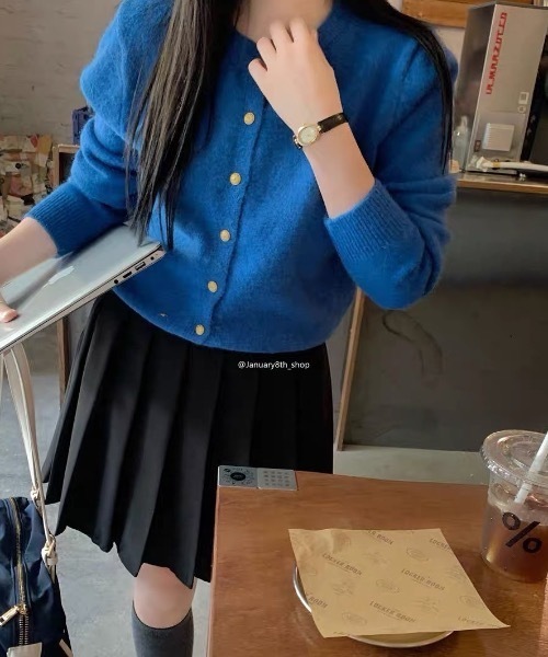 sakishimatokyo（サキシマトーキョー）の「クルーネックカーディガン/カーデ/金ボタン/ゴールド（カーディガン/ボレロ・レディース・チャコールグレー/ブルー/オフホワイト/ボルドー/グリーン/ブラウン/ブラック・FREE）」の6枚目の写真