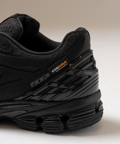 セール】New Balance(ニューバランス) M1906RWF（スニーカー）｜New