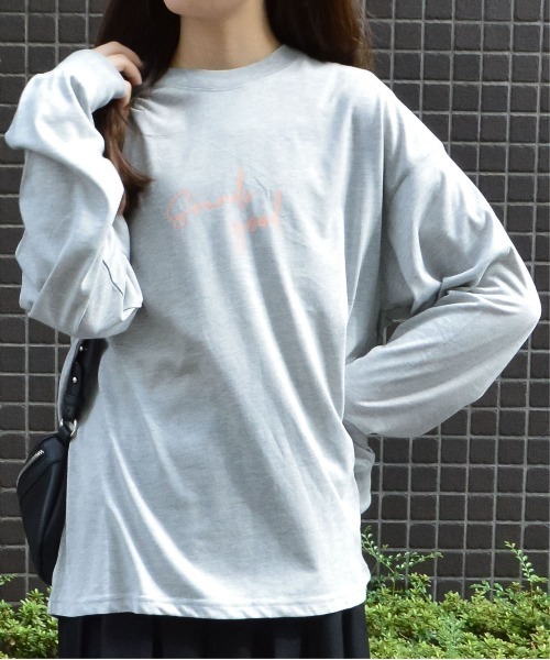 spiritoso(スピリトーゾ)の「【spiritoso】ニュアンスカップル ロンTEE(Tシャツ/カットソー・レディース・杢グレー/ネイビー・FREE)」の11枚目の写真