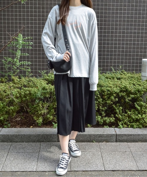 spiritoso(スピリトーゾ)の「【spiritoso】ニュアンスカップル ロンTEE(Tシャツ/カットソー・レディース・杢グレー/ネイビー・FREE)」の15枚目の写真