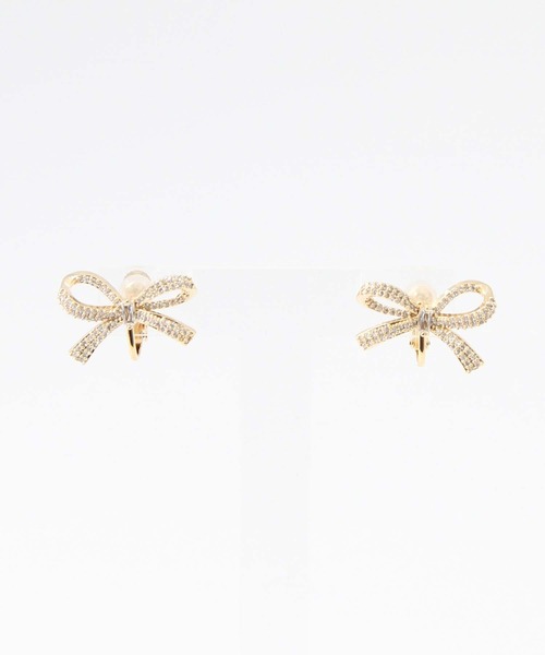 Gready Brilliant（グレディブリリアン）の「ビジューリボンイヤリング（イヤリング・レディース・ゴールド・FREE）」の5枚目の写真