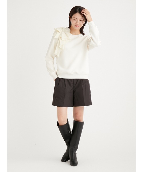 CELFORD（セルフォード）の「アシンメトリーフリルスウェット