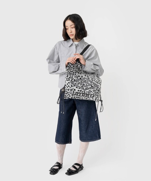 〔UMBRO×Casselini〕フェイクボアナップサック　アニマル UMBRO × Casselini]フェイクボアナップサック（バックパック