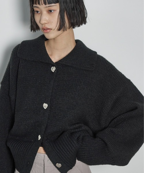 セール】【サステナブル】ハート釦襟付きニットカーディガン