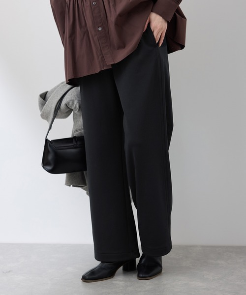 ROPE' PICNIC（ロペピクニック）の「【3サイズ展開】裏起毛ジョーゼットボンディングワイドパンツ（その他パンツ・レディース・ブラック/ベージュ系その他・36/38/40）」の5枚目の写真