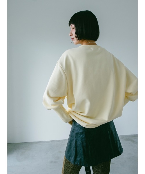 sahara(サハラ)の「Curve Design Sweat/カーブデザインスウェット(スウェット・レディース・クリーム/ネイビー・FREE)」の5枚目の写真